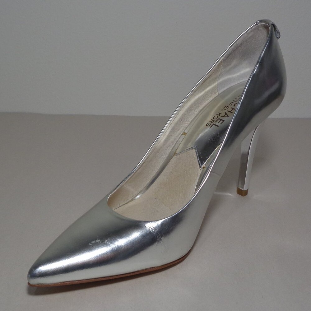 Michael Kors Size 7 M / ELISA PUMP / Silver / Leather / Heels New Women's Shoes - Picture 7 of 16